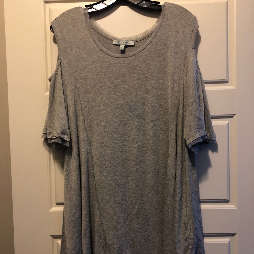 Cold Shoulder Tee